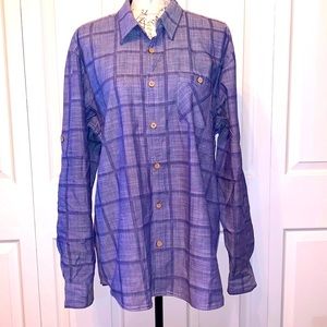 *****Great Condition***** Men’s Long Sleeve Button Down Shirt.